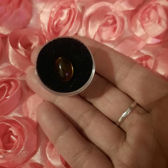 Amber teardrop shape - Picture 1 of 2